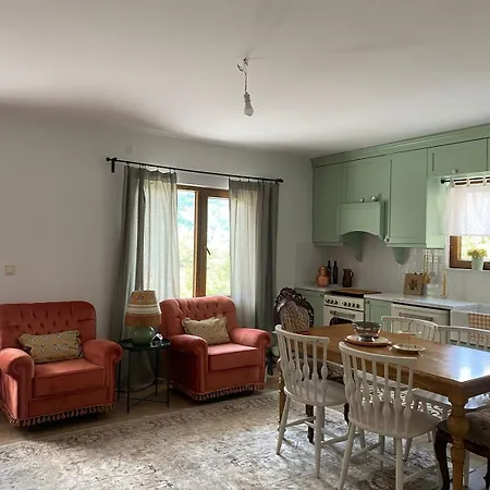 Altun's בית נופש